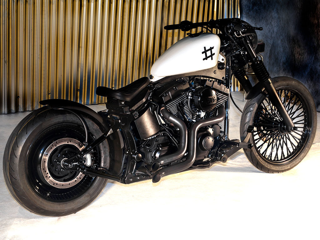 Deuce "Trending Topic" by Lord Drake Kustoms