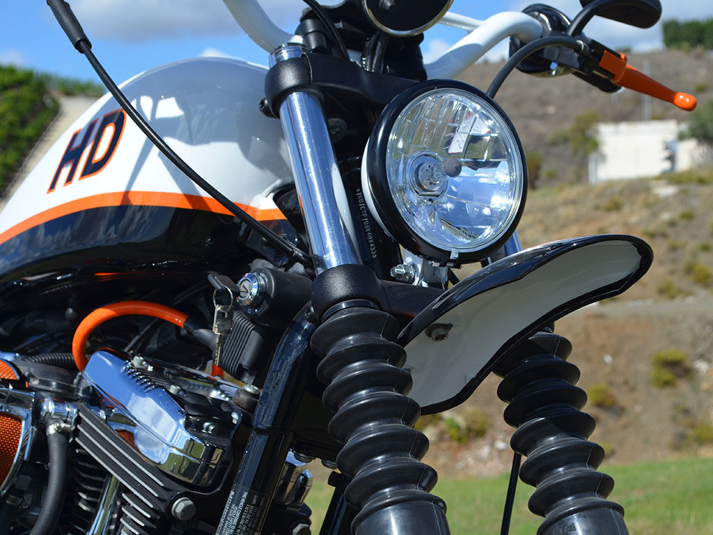Sportracker, a scrambler by Lord Drake Kustoms