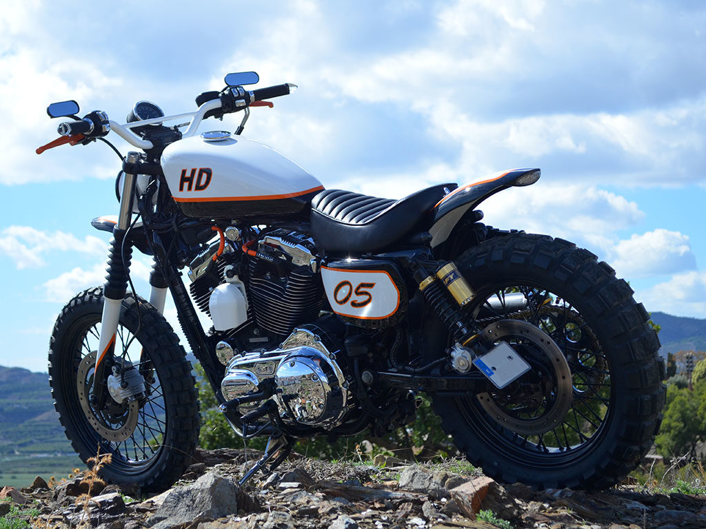 Sportracker, a scrambler by Lord Drake Kustoms