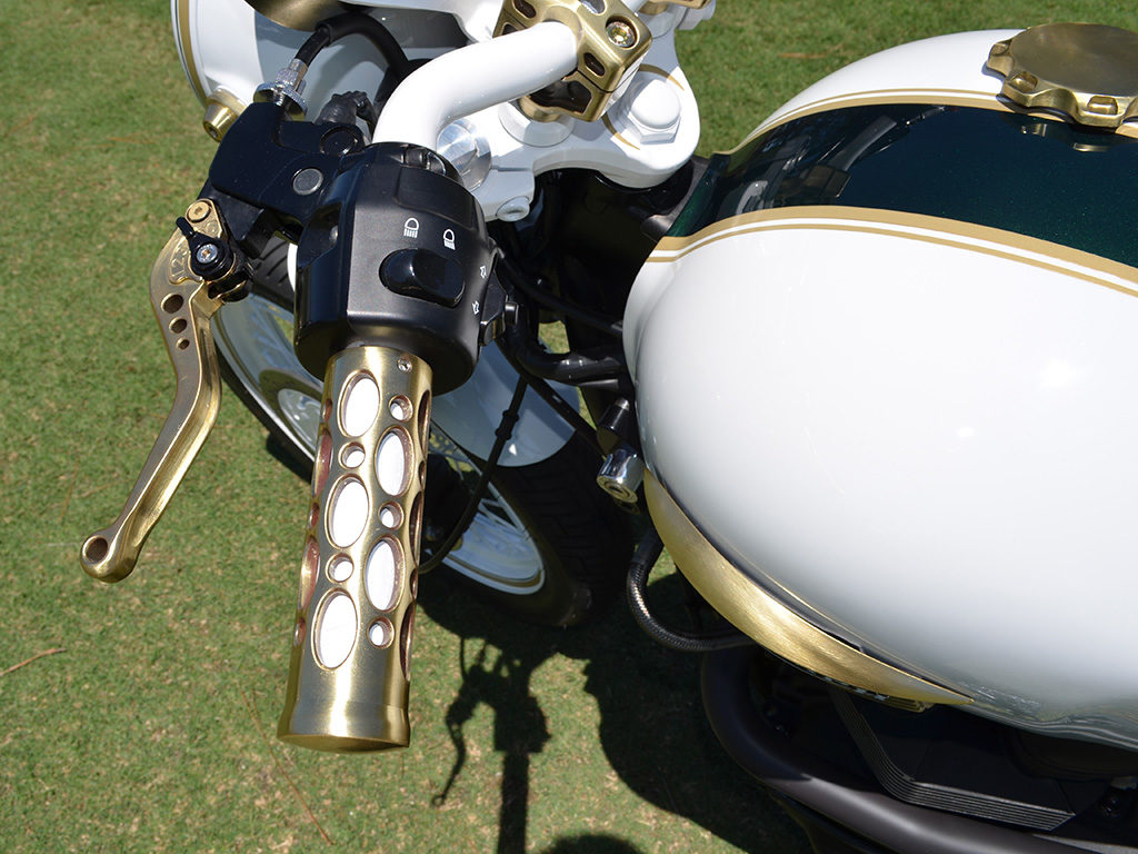 Triumph Bonneville Scarface