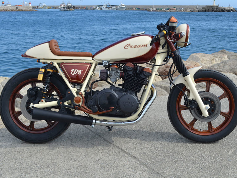 Yamaha XS "Cream"