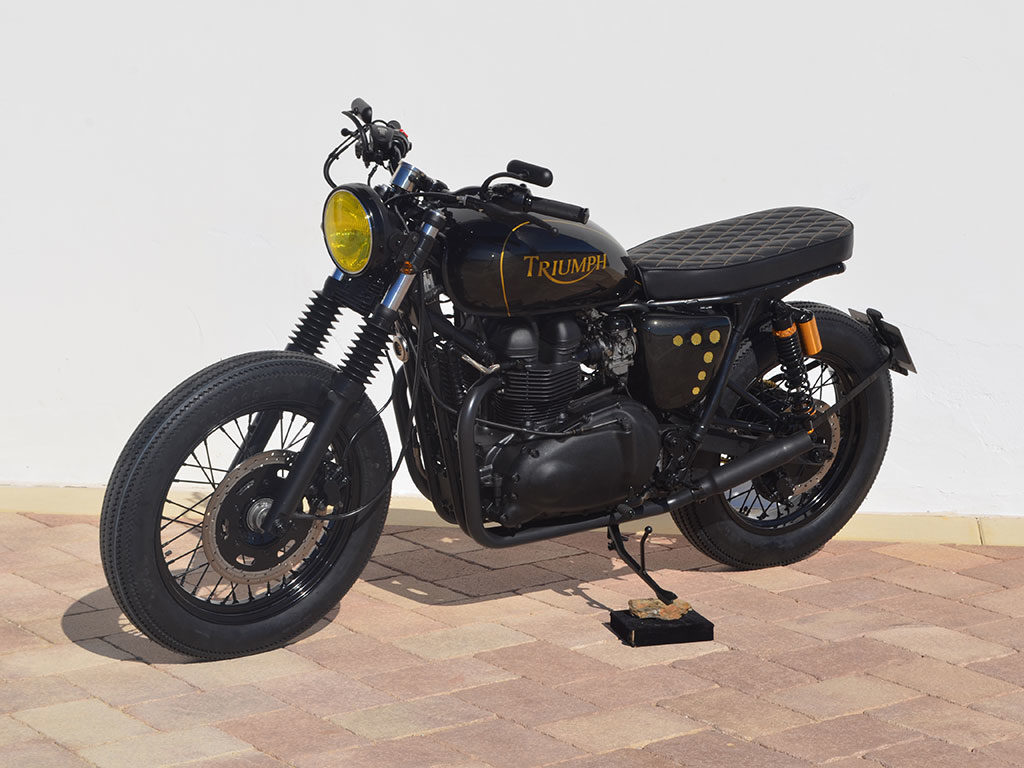 Triumph Bonneville Brat by Lord Drake Kustoms