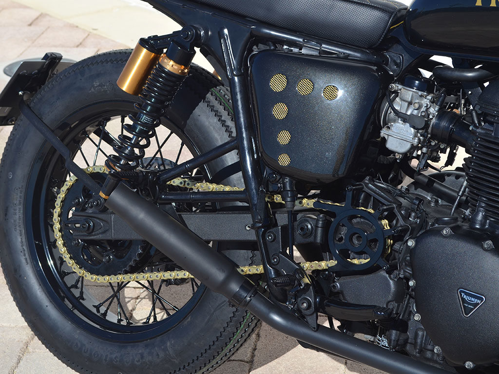 Triumph Bonneville Brat by Lord Drake Kustoms