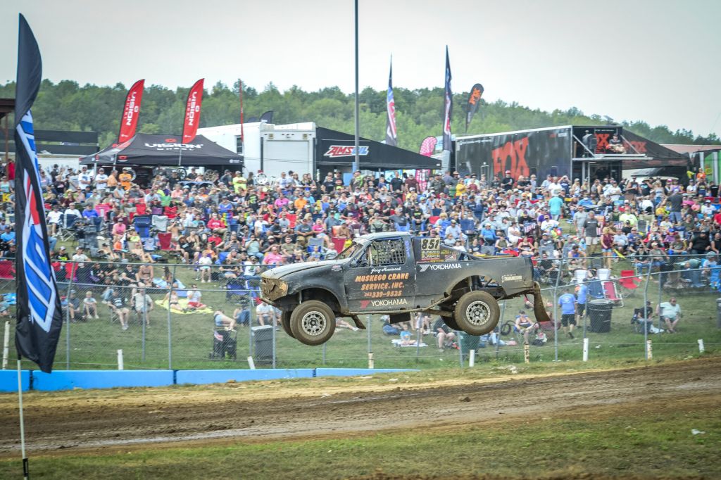 CRANDON ROUND SUPER STOCK TRUCK MIR Michael Roth Photo