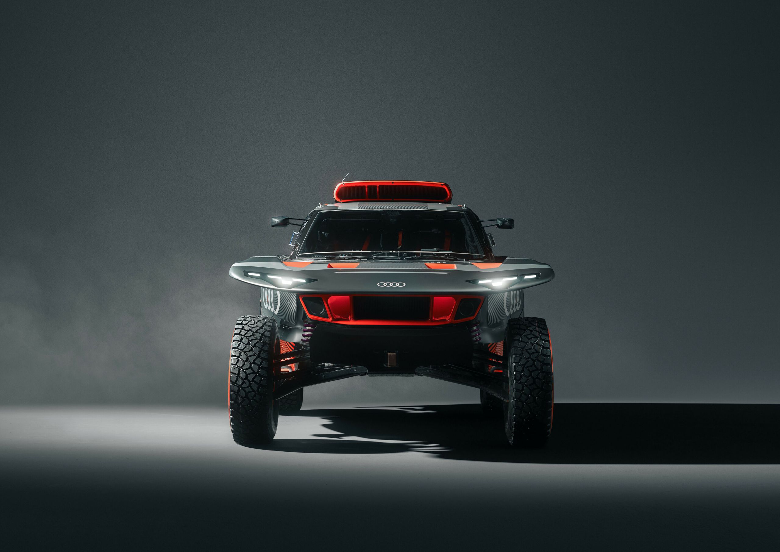 Dakar Rallly Audi RS Q e tron front