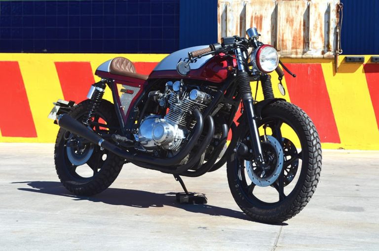 Suzuki GS750 Cafe Racer