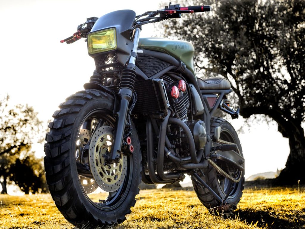 Yamaha Fazer Sixtino by Lord Drake Kustoms